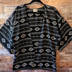 LA Hearts Black/White Aztec Kimono